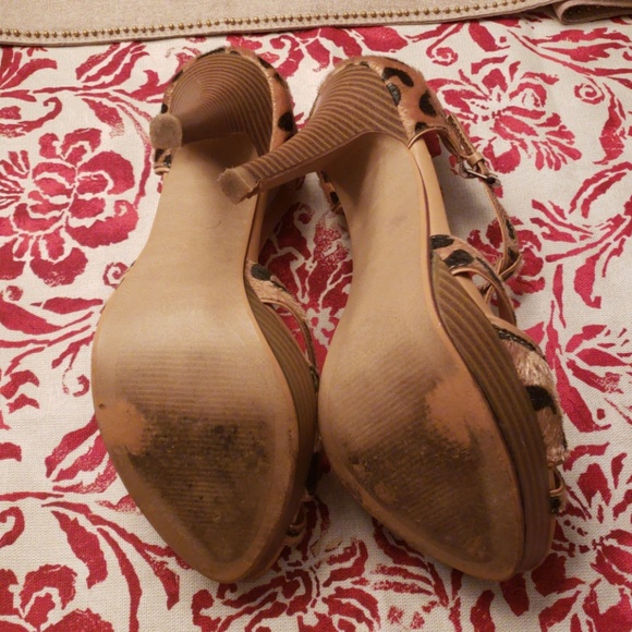 Animal print platform sandals - Picture 3 of 5